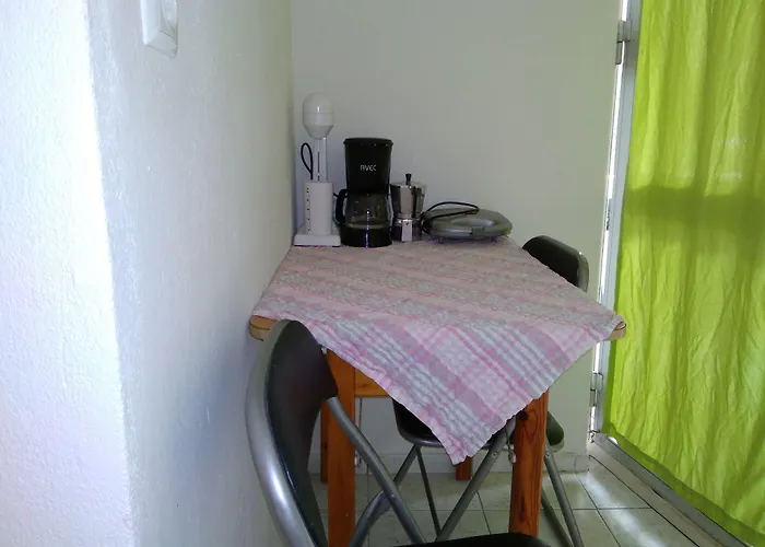 Sarantakis Lejlighed *