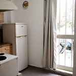 Sarantakis 아파트 *