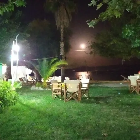 Sarantakis Lägenhet *