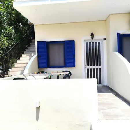 Sarantakis Άγιος Ανδρέας