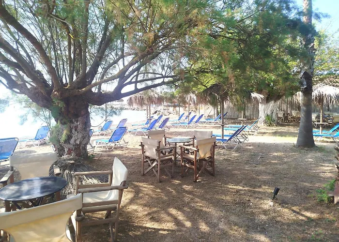 Sarantakis アパート *